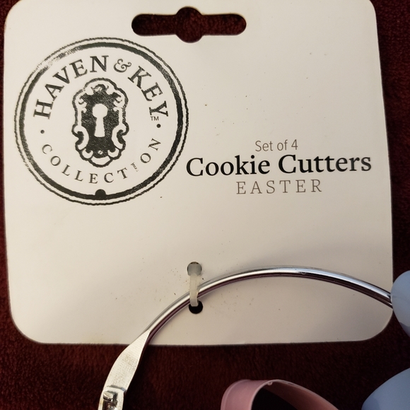 NEW Haven & Key Collection Pastel Easter Cookie Cutters - Picture 3 of 5